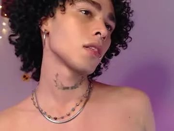 Freechat seven7xis on Chaturbate