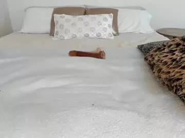 Freechat sexxylaurab on Chaturbate