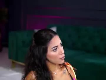 Freechat siennaruh on Chaturbate