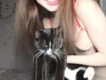 Freechat sladkoezka on Chaturbate