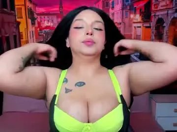 Freechat small__naughty on Chaturbate