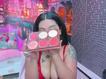 Freechat small__naughty on Chaturbate