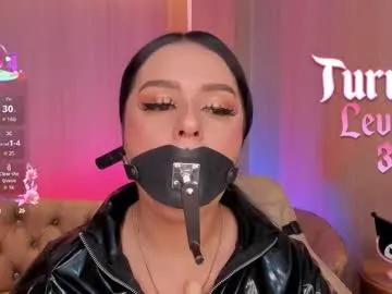 Freechat soffiqueen on Chaturbate