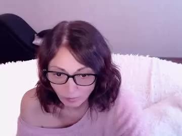 Freechat sophie_caring on Chaturbate