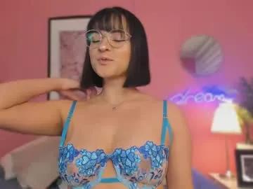 soysaraa_ on Chaturbate 
