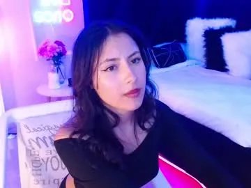 Away spicy__scarlett on Chaturbate