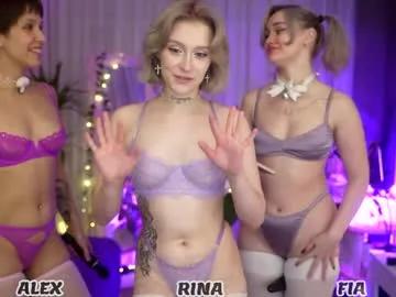 Freechat sunnyfia on Chaturbate