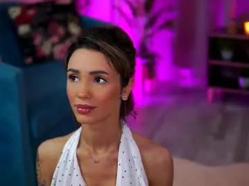 Freechat theayanna on Chaturbate