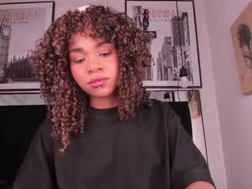 Freechat tylla_ on Chaturbate