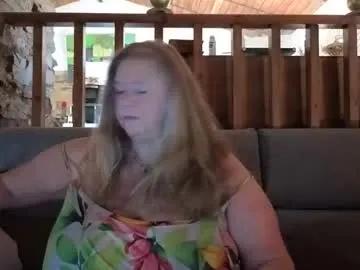 vampwoman — #dutch #mature #bbw #bignaturalboobs #naked