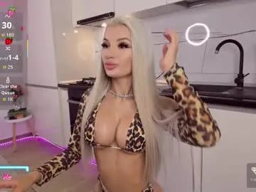 Freechat vanessavanne on Chaturbate