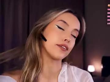 Freechat victoriadreamtt on Chaturbate