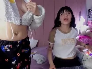 Freechat yinyang_luar on Chaturbate