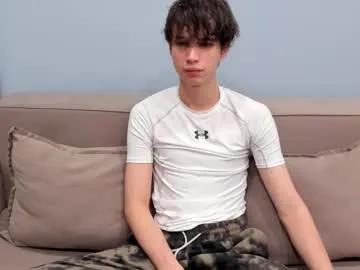 Freechat your_shy_guy on Chaturbate