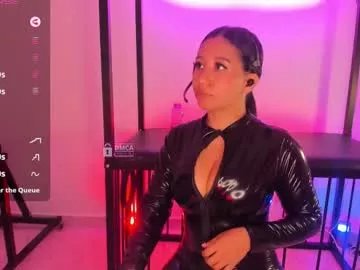 Freechat yourgirlia_ on Chaturbate