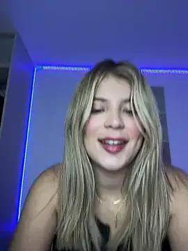 StripChat _Alicee_1 is Freechat _Alicee_1 — Suck tits and spanks