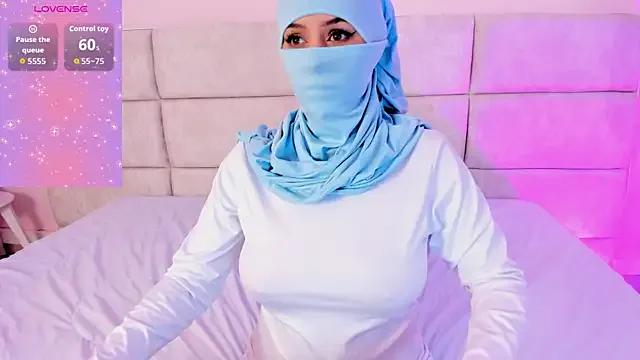 Private _Nadiaa on StripChat