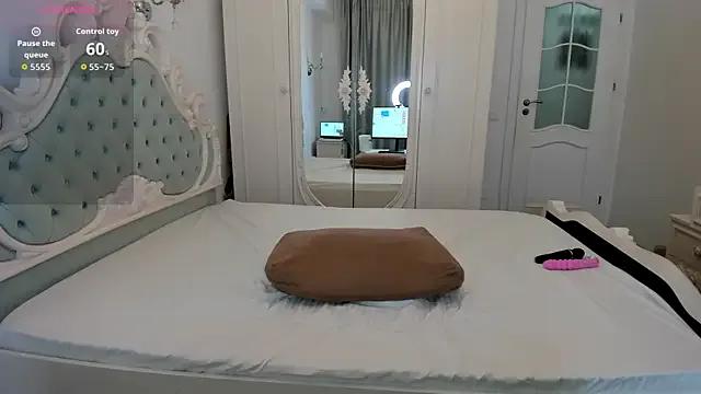 Freechat Ailinaioki on StripChat