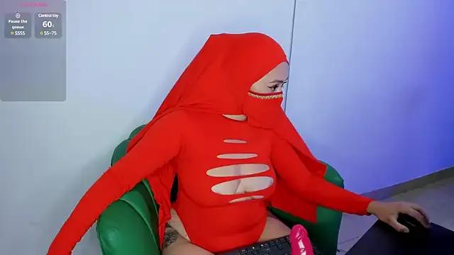 Freechat Aisha_Malek on StripChat