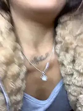 Alaska_euphoria on StripChat 