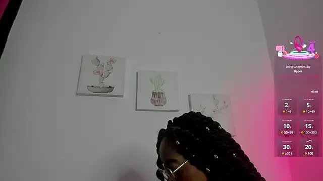 Freechat alejandra-cortes on StripChat