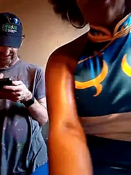 Freechat AmazonianMistress on StripChat