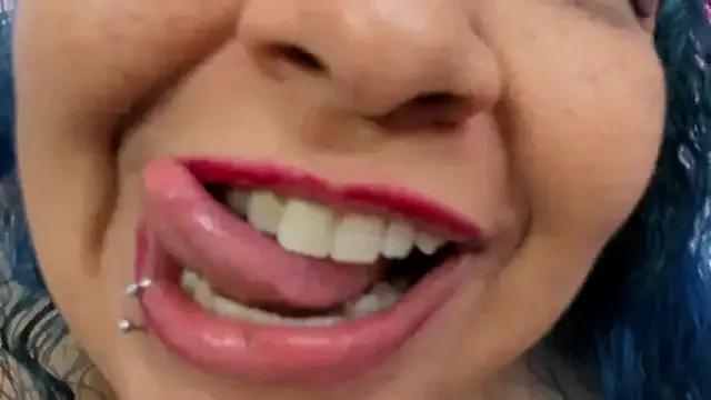 ANAMARIARIOS on StripChat 
