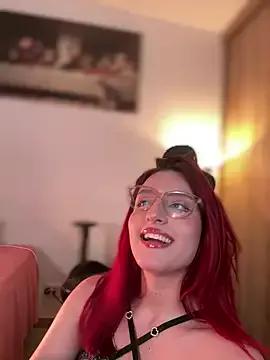 Anavi_ on StripChat 