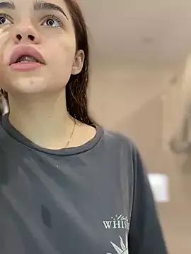 Freechat AnaWest on StripChat