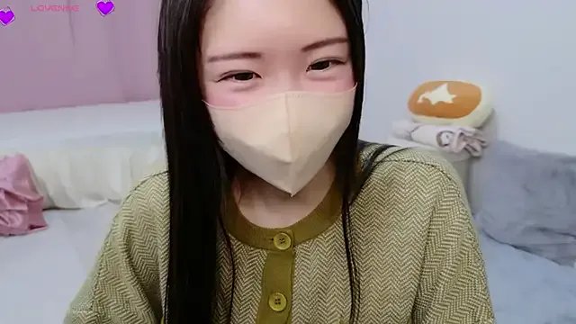 Group anchan_ on StripChat