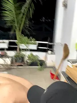 Freechat anhkiet_huang on StripChat