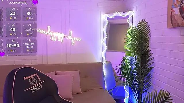 artemiss_tay — BE A SLUT WITH A PLUG