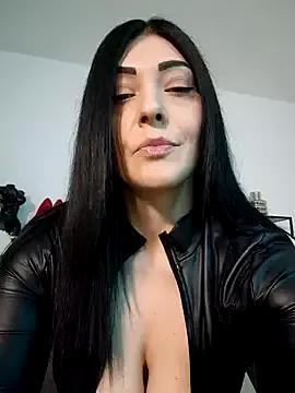 Freechat AryaSummersReal on StripChat