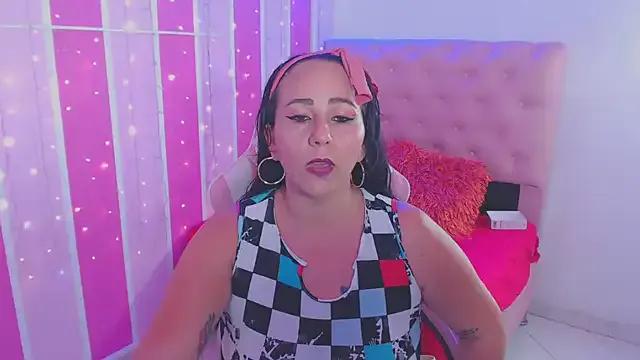 Freechat ashleylove_prg on StripChat