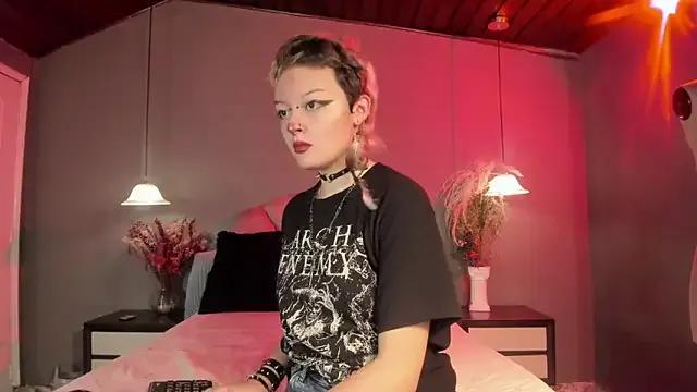 Baby_Punk1 — sexy naked whit oil 