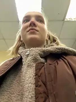 Freechat bambi_lu on StripChat