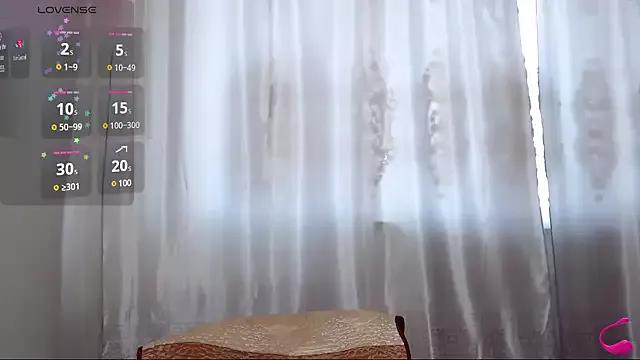 Freechat Batari on StripChat