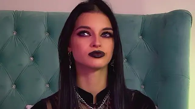 Freechat BeverlyMost on StripChat