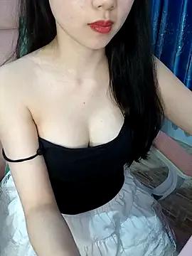 BingBing8866 — Oil body, squirt,  Ride dildo 