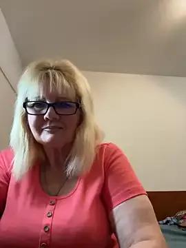 BoloshkaBlonda — Freechat on StripChat
