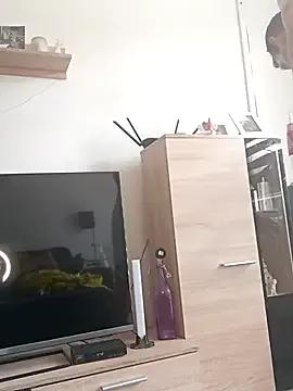 Freechat boysexy350 on StripChat