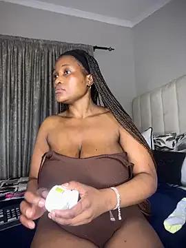 Freechat Bustygoddess32 on StripChat