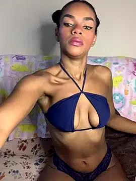 Freechat Cammgirlmii on StripChat