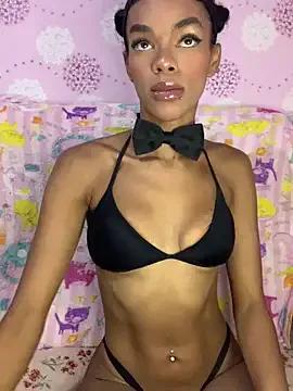 Freechat Cammgirlmii on StripChat