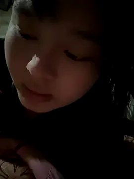 Freechat chenyu0308 on StripChat