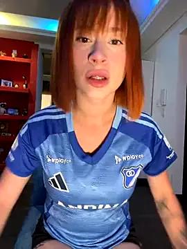 Private chloe_rockss_ on StripChat