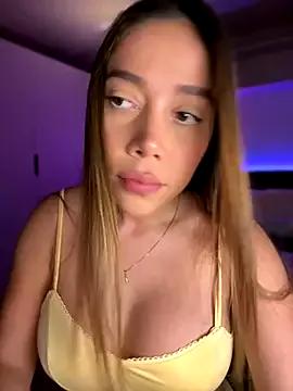 Condes_carmen — Wet me today?