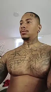 David_tatto1 — big cum showwwwwwwwwww