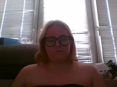 Freechat DesireMelissa on StripChat