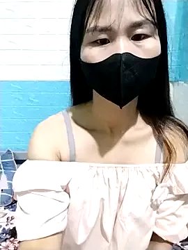 Donatella28 — Freechat on StripChat